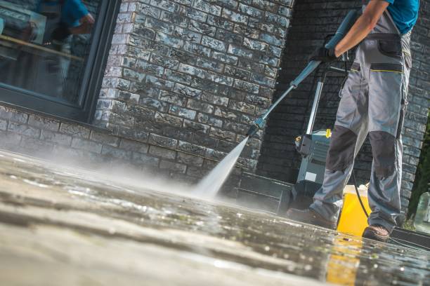 Pre-Holiday Cleaning in Calabasas, CA