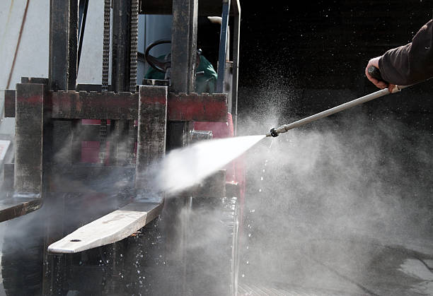 Best Restaurant Pressure Washing  in Labasas, CA